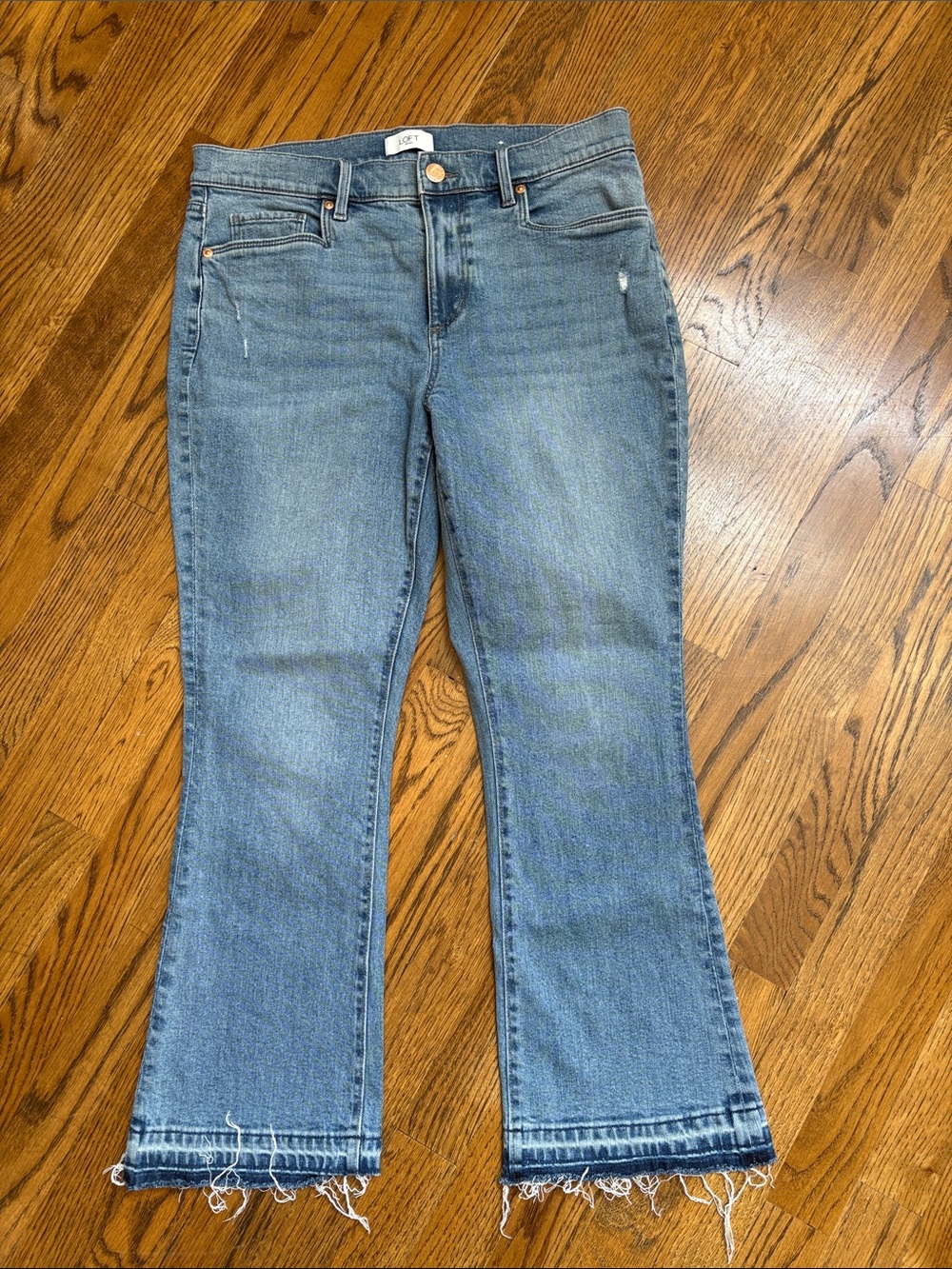 Loft Outlet Flare Crop Jeans Size 29/8